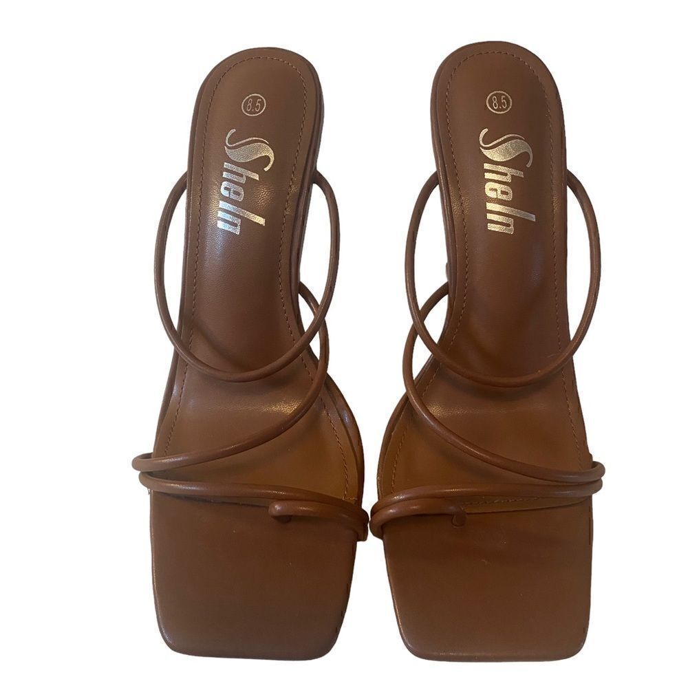 Sheln Square Open Toe Strappy Stiletto Sandals in Ladies Size 8.5